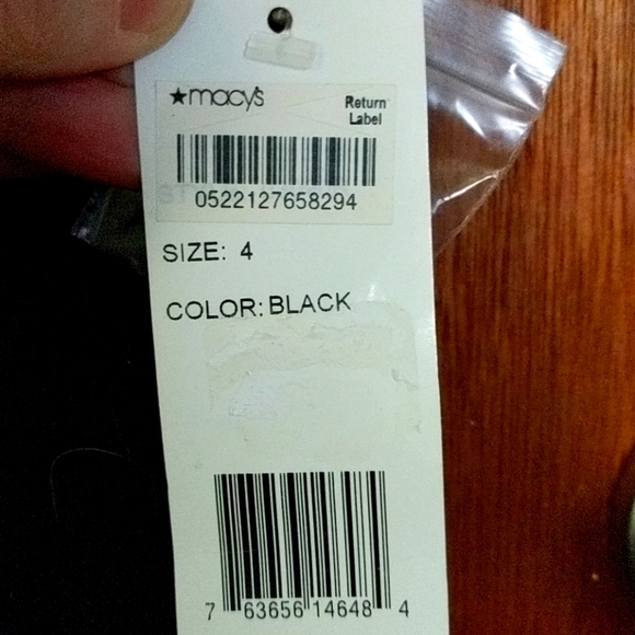 New Via Spiga wool & cashmere trench coat with belt. - Picture 5 of 8